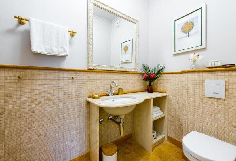 غرفة بريميوم, Dominus Little Palace