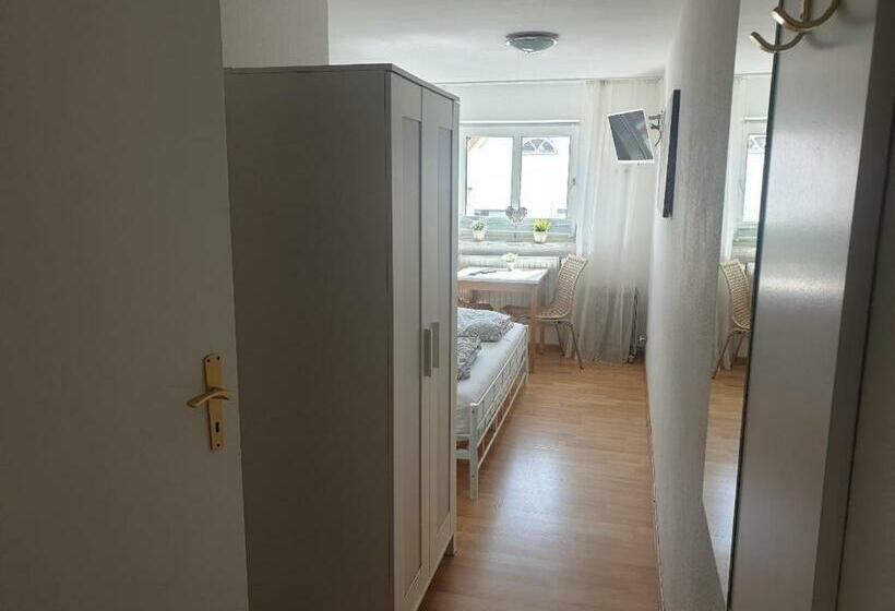 Стандартный Номер Кровать Кинг, Rooming24, Kleine Pension