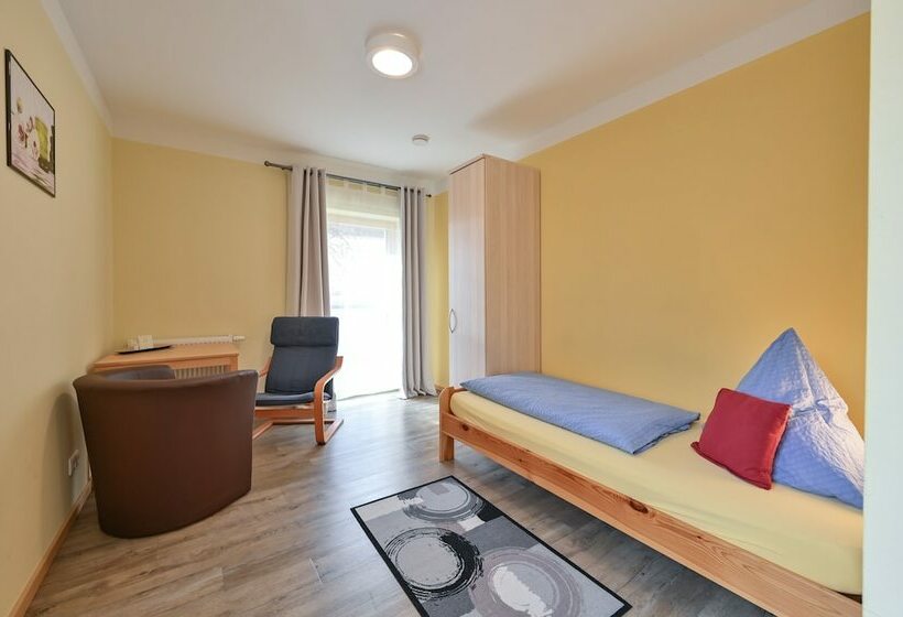 スタンダードシングルルーム, Rote Villa Fussen