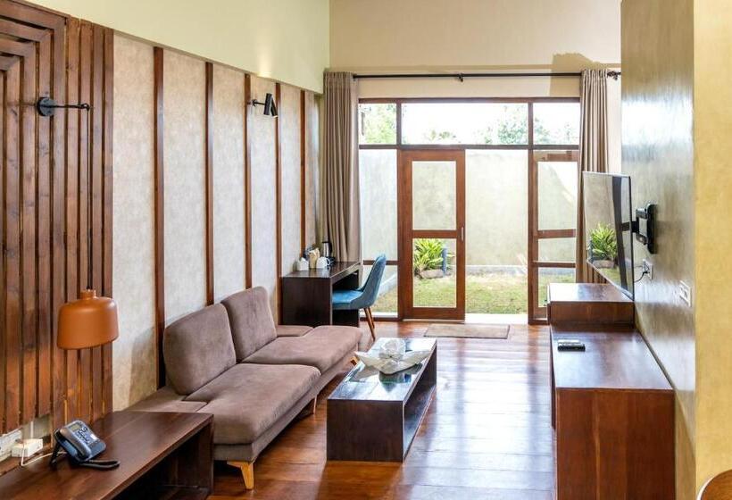 스위트 킹사이즈 침대, Seahorse Hotel & Spa