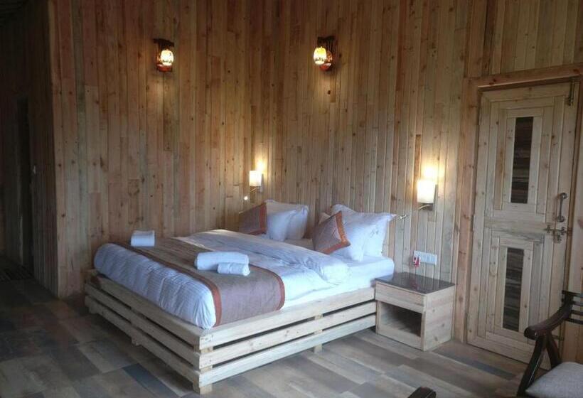 اتاق سوپریور, Nainital Adventure Park & Resort