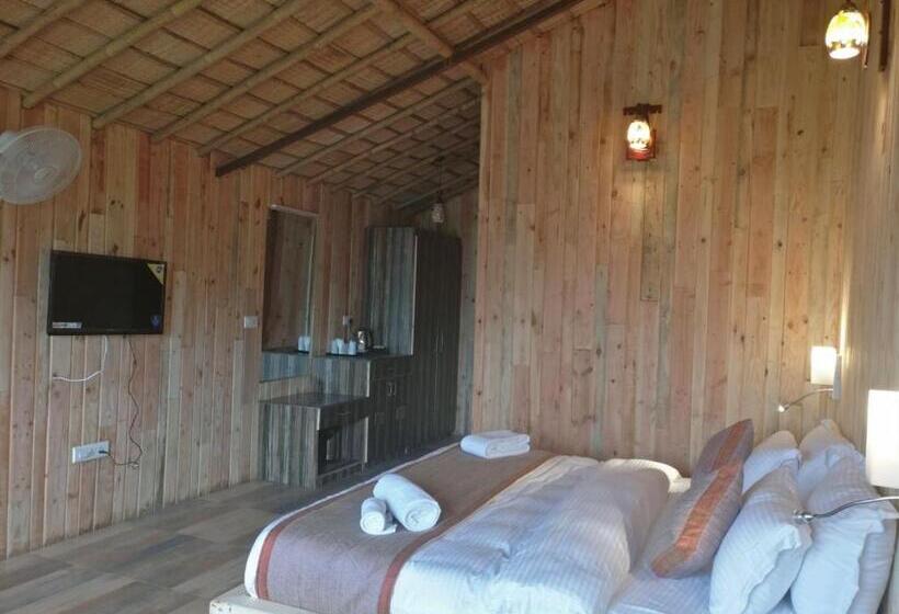 اتاق سوپریور, Nainital Adventure Park & Resort