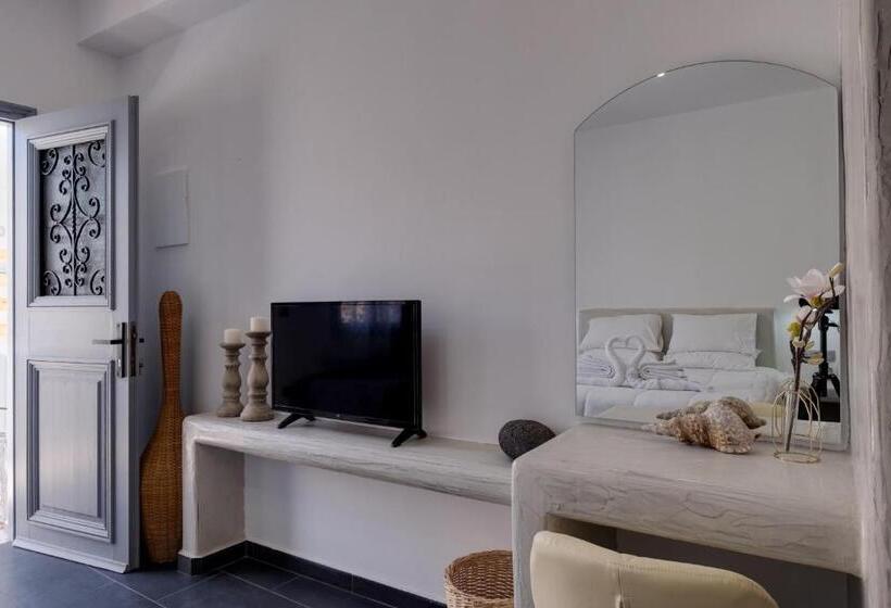 디럭스 스튜디오, Beach Houses Santorini