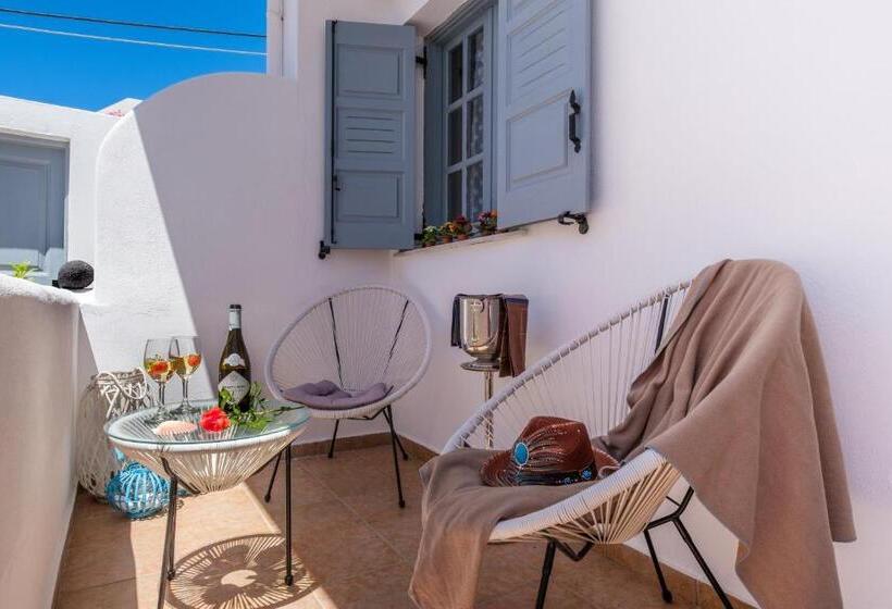 디럭스 스튜디오, Beach Houses Santorini