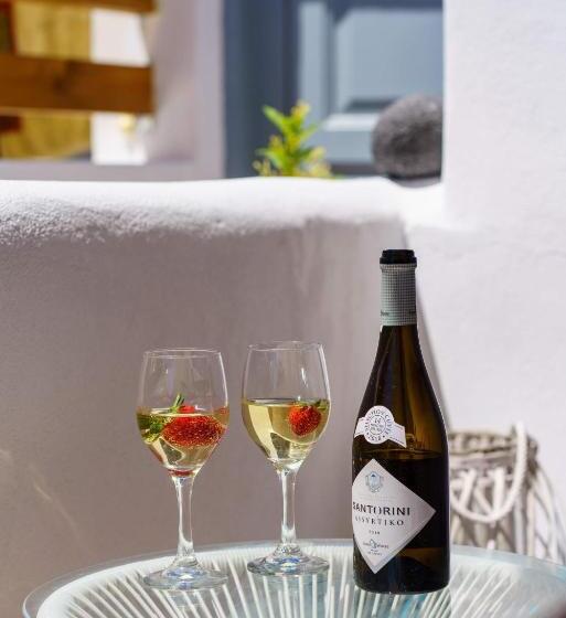 디럭스 스튜디오, Beach Houses Santorini