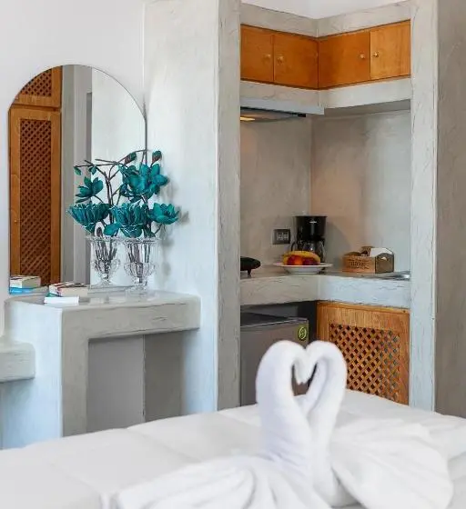 استودیوی استاندارد با چشمانداز دریا, Beach Houses Santorini