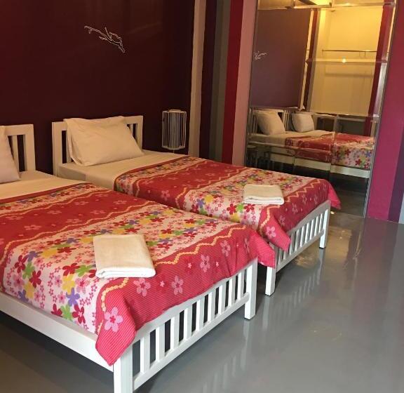 豪华房间, Buorana