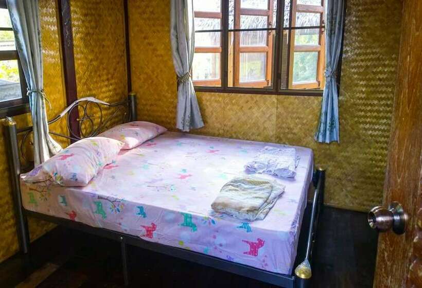 이코노미 룸, Cast Away