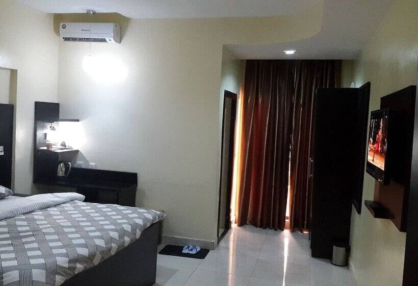 سوییت لوکس, Golphins Suites And Hotels