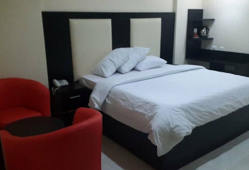 آپارتمان لوکس 2 خوابه, Golphins Suites And Hotels