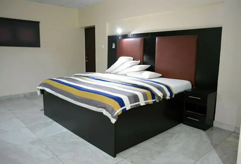 آپارتمان لوکس 2 خوابه, Golphins Suites And Hotels
