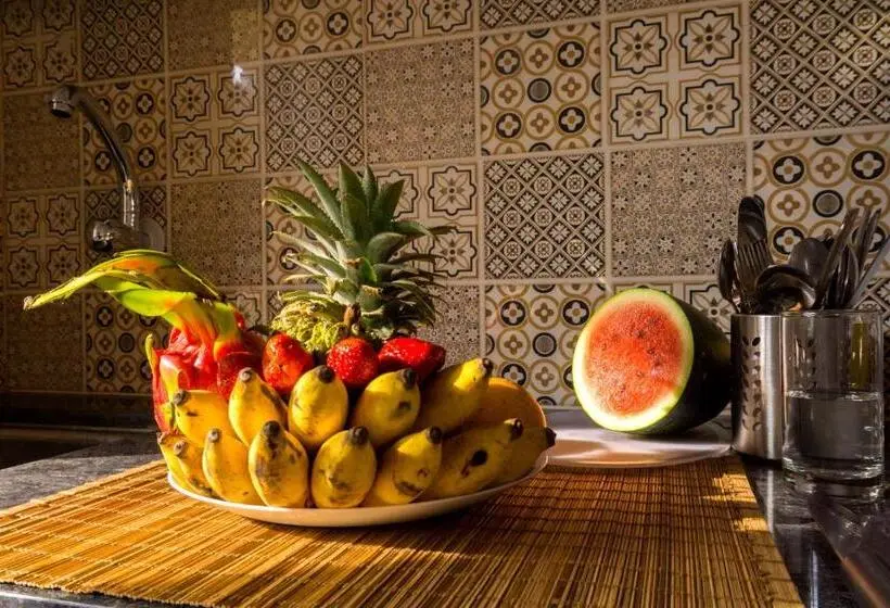 Suite Familiale, Passions De Goa