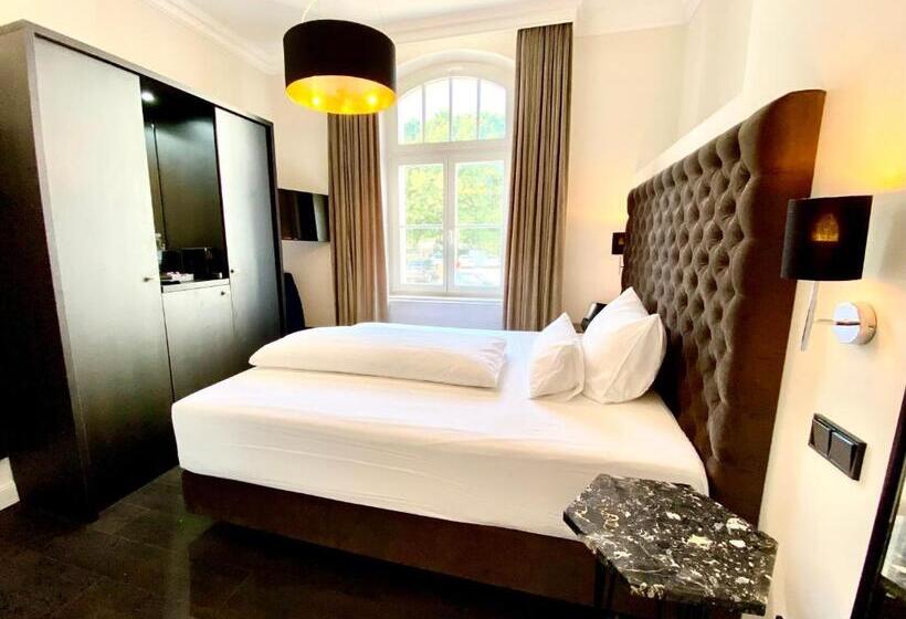 غرفة قياسية فردية, Meergut Hotels