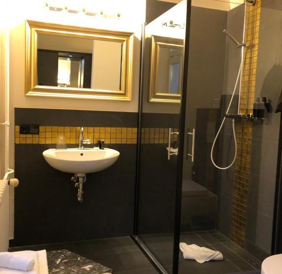 غرفة قياسية إطلالة جانبية علي البحر, Meergut Hotels