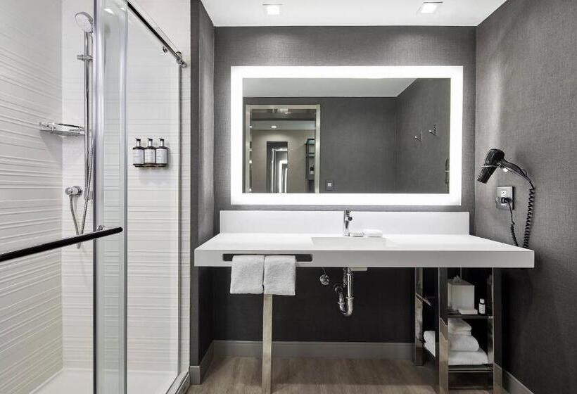 带大床的标准间, Ac Hotel Miami Wynwood