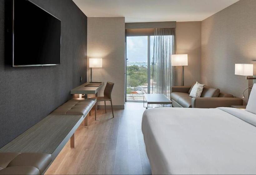 带大床的标准间, Ac Hotel Miami Wynwood