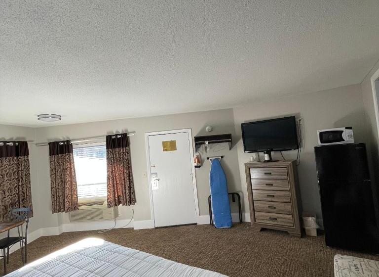 带大床的标准间, Country Town N' Suites