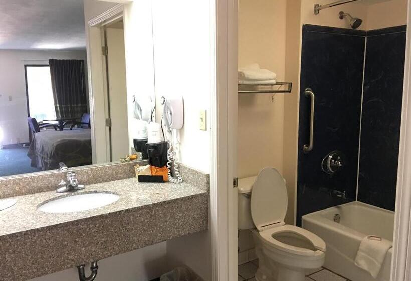 キングサイズベッドのスタンダードルーム, Super 8 By Wyndham Mobile