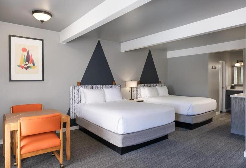 스탠다드 룸, Tamarack Lodge