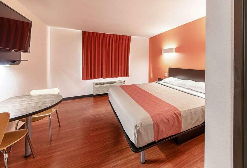 带大床的标准间, Motel 6lebanon, In