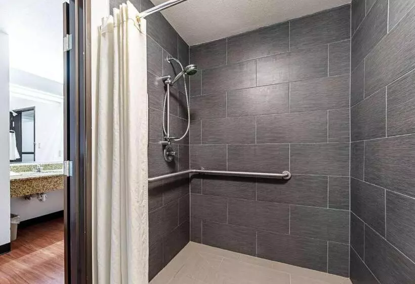 身障者適用スタンダードルーム, Motel 6lebanon, In
