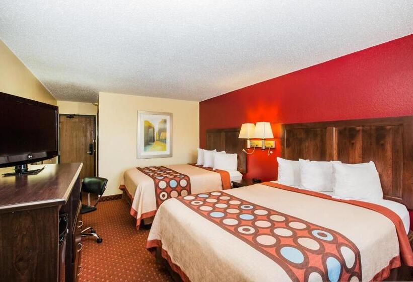 Standart Oda, Baymont By Wyndham Cedar Rapids