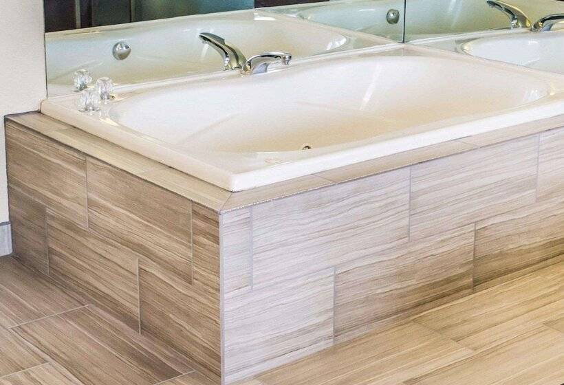 Номер Стандарт, Quality Inn