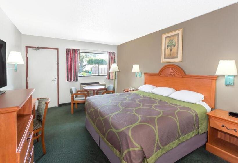 غرفة قياسية سرير كينج, Redfinn Inn