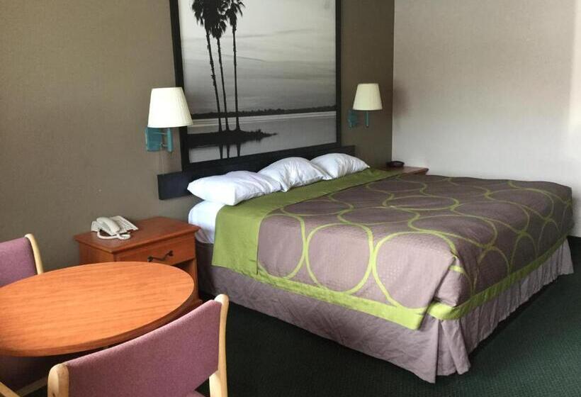 غرفة قياسية سرير كينج, Redfinn Inn