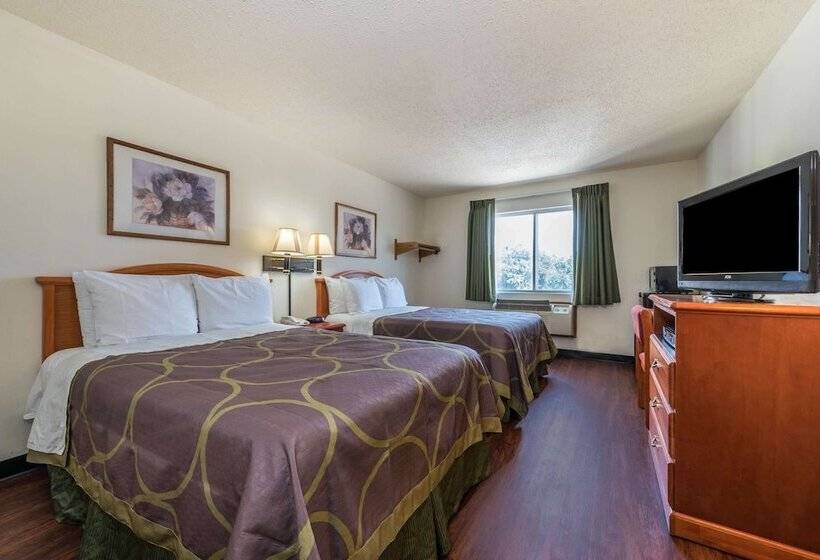 غرفه قياسيه سريرين مزدوجين, Super 8 By Wyndham Denton