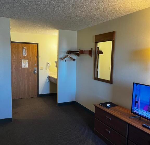 غرفة قياسية, Super 8 By Wyndham Smithville Kansas City