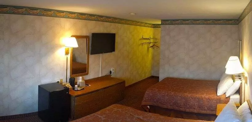 ２ダブルベッドのスタンダードルーム, Value Inn Harrisburgyork