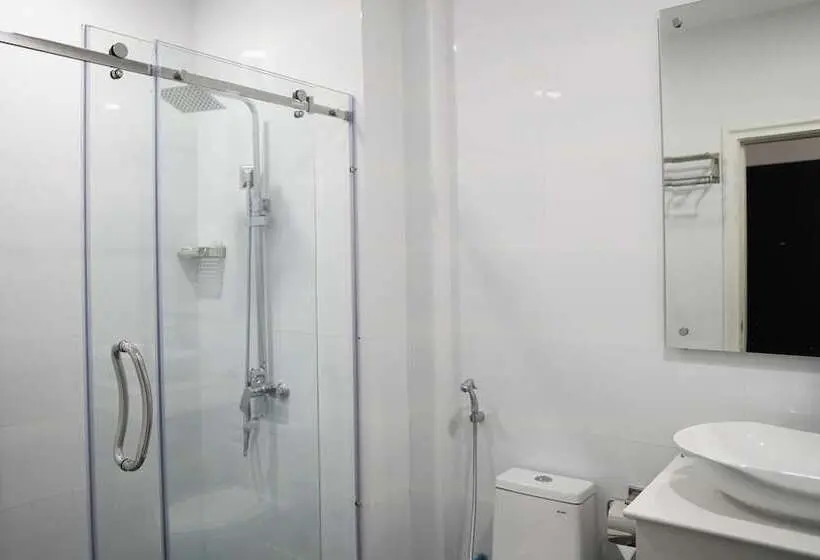 デラックストリプルルーム, Apple Hotel Three   Near Pnh Airport