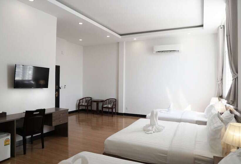 חדר דלוקס לשלושה, Apple Hotel Three   Near Pnh Airport