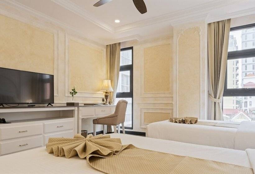 חדר דלוקס, Anik Palace