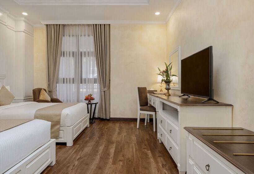 חדר דלוקס, Anik Palace