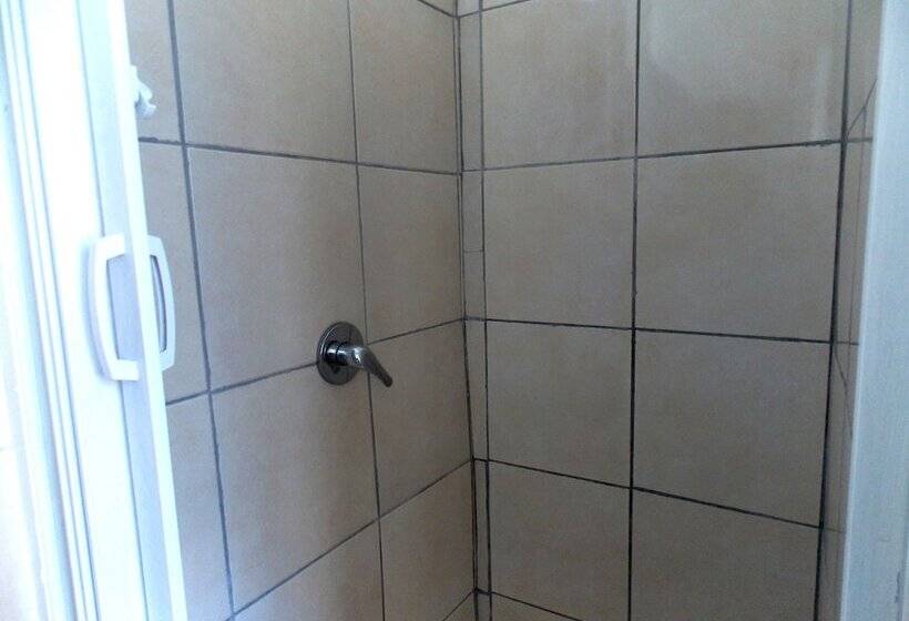 Chambre Standard, Trap Houz Backpackers