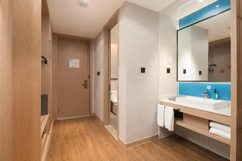 スタンダードルーム, Holiday Inn Express Dongguan Marina Bay By Ihg