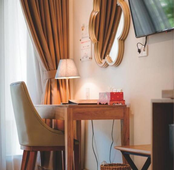 جناح, Sima Hotel Kuta Lombok