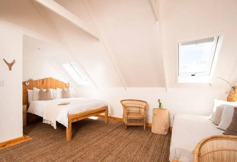 バルコニー付きスタンダードトリプルルーム, Gonana Guesthouse