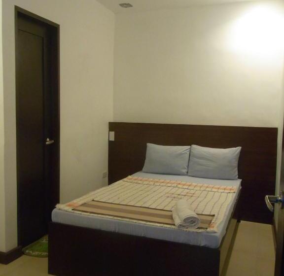 اتاق اکونومی, Ziur Inn