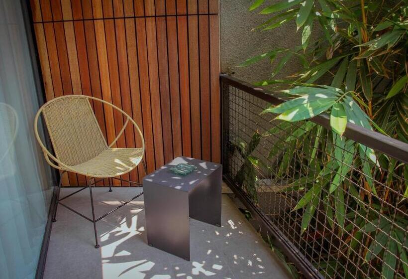 Suite Deluxe Llit King, Nagomi Suites &