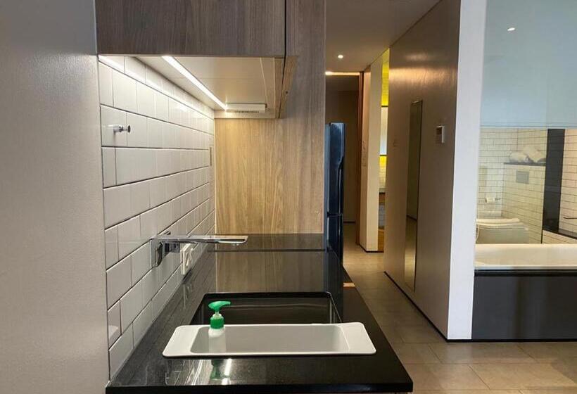 Suite Familiar, Nagomi Suites &