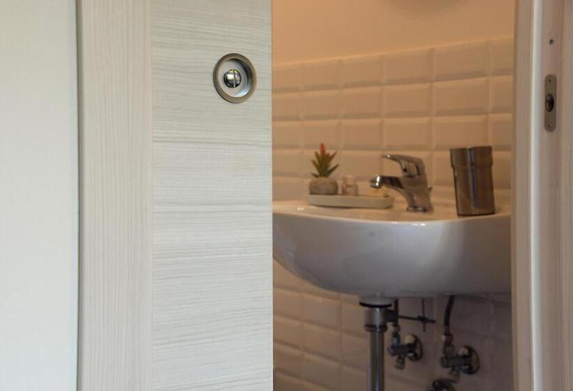 اتاق استاندارد, Nonna Lina Rooms