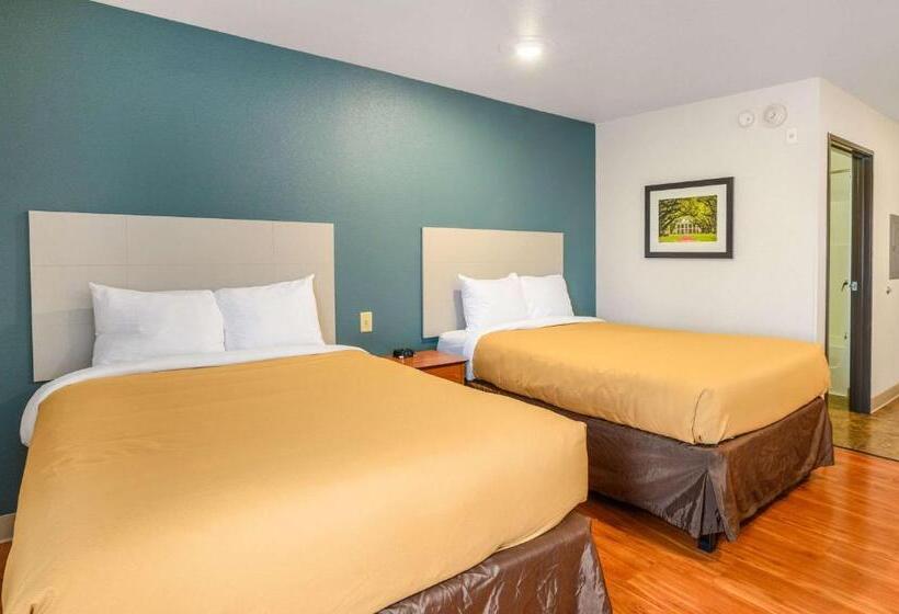 带2个双人床的标准工作室, Suburban Studios Hammond