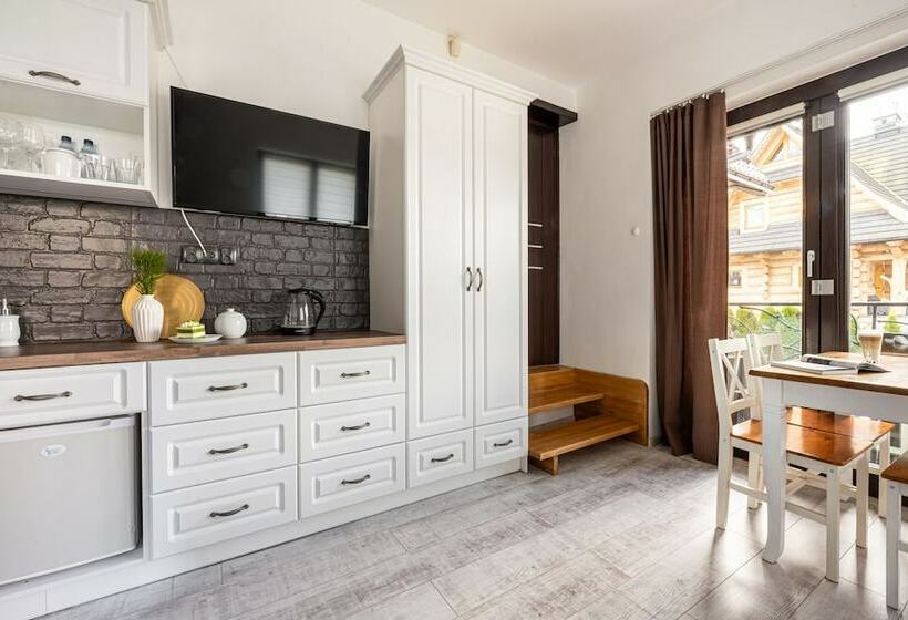 Quarto Estandar, Willa Galantówka