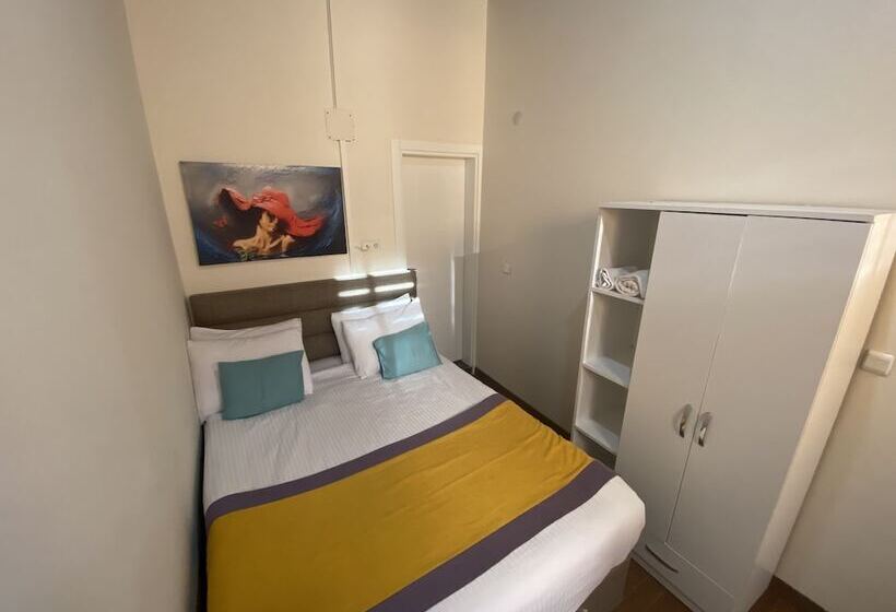 غرفة قياسية, Güner