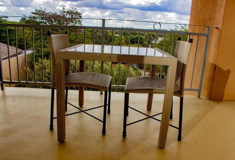 سوییت اجرایی, Wild View Resort