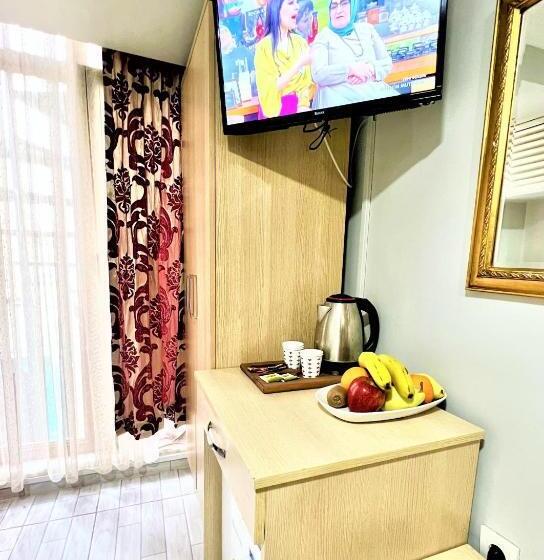 Camera Familiare, Viva