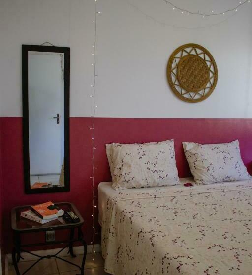 キングサイズベッドのスタンダードルーム, Pequi Hostel